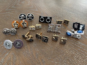 lot 47 image: Vintage Cufflinks