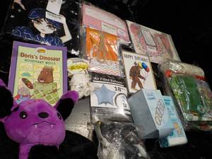 lot 25 image: Toy and Party Lot...