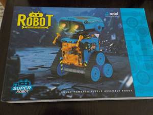 Robot Solar Powered Robot...