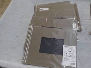 lot 74 image: 5 Pinchbook Photo Books...