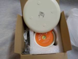 lot 108 image: Magic Candle Bougie Parfumee...