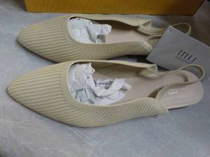 lot 180 image: Mussshoe Shoes size 9...
