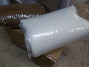 lot 182 image: Veehoo Dog Bed...