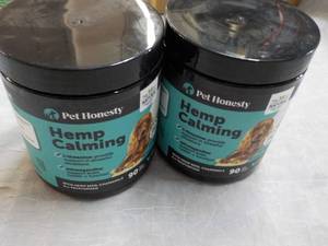 lot 202 image: 2 Pet Honesty Hemp Calming...