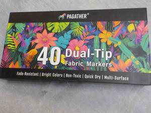 lot 210 image: Pagather 40 Dual Tip Fabric Markers...