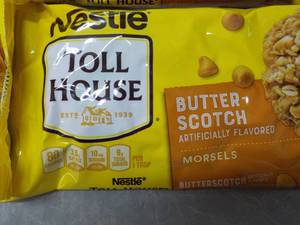 lot 261 image: 6 bags Toll House Butterscotch 11 o...