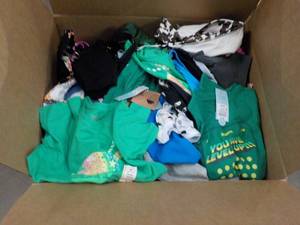 lot 271 image: Large box of misc sizes new summer ...