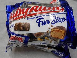 lot 292 image: 3 bags 10.2 oz each Baby Ruth Fun S...