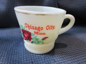 lot 25 image: Antique Custard Glass Souvenir Cup - Chisago City, MN