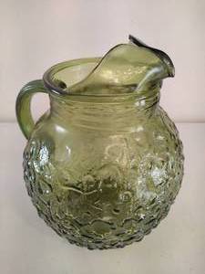 lot 10 image: Anchor Hocking Lido Milano Green Glass Pitcher
