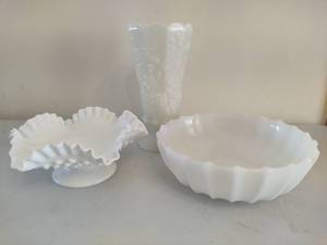 lot 31 image: Fenton Hobnail Milk Glass Bowl, Milk Glass Vase & Serving Bowl