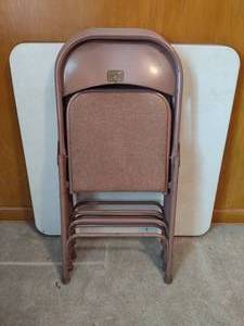 lot 38 image: Three Samsonite Chairs & Card Table
