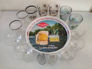 lot 76 image: Grain Belt Beer Tray & Assorted Glassware