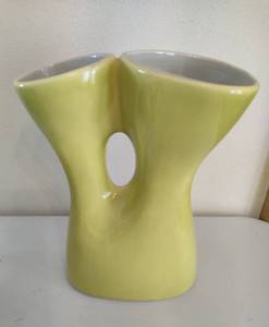 lot 100 image: Red Wing Double Art Pottery Vase