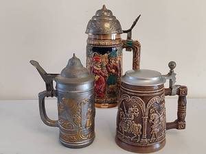 lot 71 image: Three Beer Steins wLids