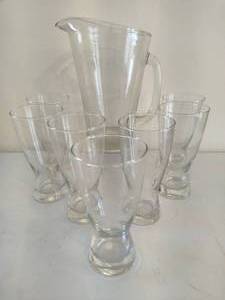 lot 82 image: Seven Libbey Pilsner Glasses & Glass Pitcher