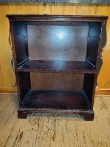 lot 153 image: Solid Wood Bookshelf