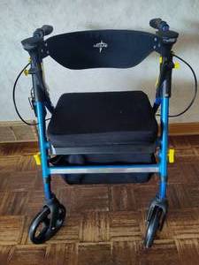 lot 223 image: Medline Seated Walker wBrakes