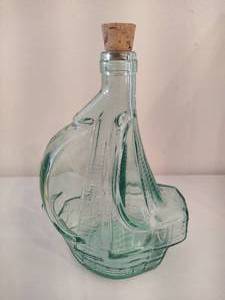 lot 185 image: Vintage Santa Maria Glass Ship Bottle