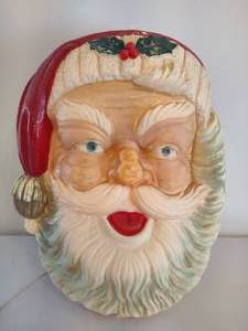 lot 150 image: Vintage Santa Lighted Blow Mold
