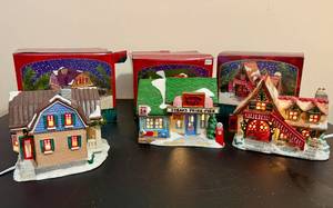 lot 127 image: Authentic Christmas Valley Set of Three Lighted Houses