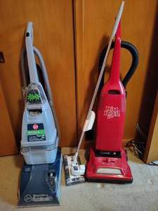 lot 308 image: Hoover Steam Vac, Dirt Devil Vac & Swivel Sweeper