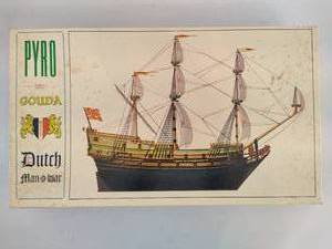 lot 258 image: Plastic Model Ship Kits by Gouda