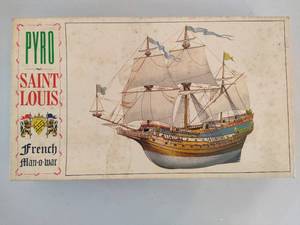 French Man-o-War Plastic Model Kit