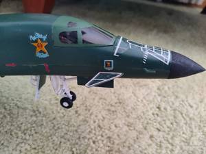 lot 292 image: Bomber Model Aircraft