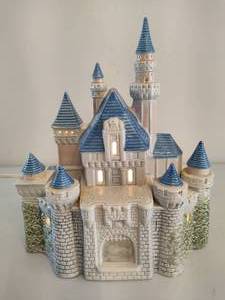 Disney Magic Cinderella Castle Lighted House