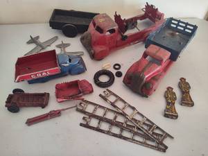 Vintage Metal Trucks, Firemen & Accessories