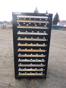 lot 8 image: Stanley 12-Drawer Tool Cabinet with Contents