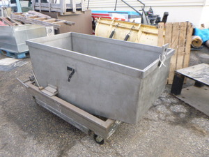 lot 17 image: Cast Aluminum Tipping Waste Bin on Casters