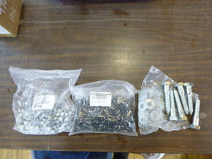 lot 50 image: Miscellaneous Screws