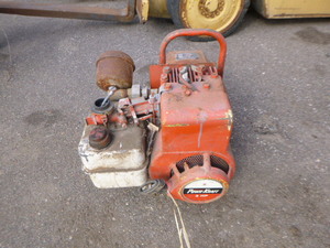 lot 83 image: Wards Power-Kraft Generator