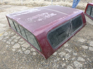 lot 91 image: Pickup Topper