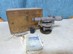 lot 98 image: Vintage Craftsman Transit Level