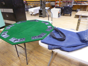 lot 116 image: Portable Poker Table
