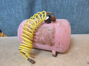 lot 126 image: Portable Air Tank with Hose