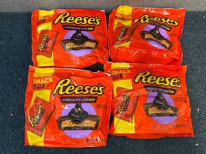 lot 172 image: 4 Bags Of ReeseS Lava Cups