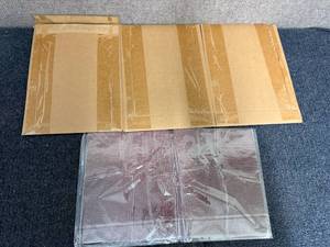 lot 4 image: 3 Packs Of Dark Red Rhinestones