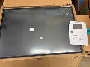 lot 37 image: Hangable Chalkboard