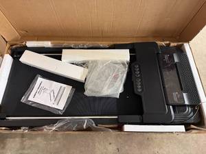 lot 71 image: 380Tm Pro Max Compact Treadmill