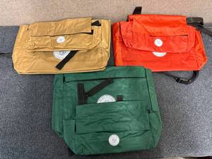 lot 93 image: 6 Senectitude Velcro Bags