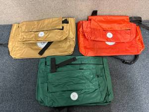 lot 96 image: 6 Senectitude Velcro Bags