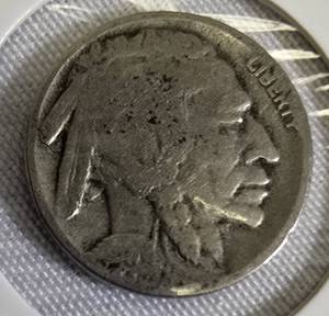 lot 20 image: 13 Different Buffalo Nickels