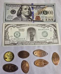 lot 43 image: 1,000,000 Bills and Tokens