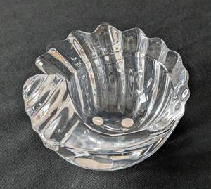 Art Vannes France Crystal Shell Bowl