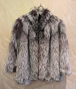 MB - Womens Vintage Silver Fox Fur Coat