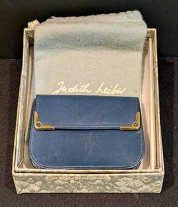 MB - Judith Leiber Blue Leather Coin Purse - Made in Italy